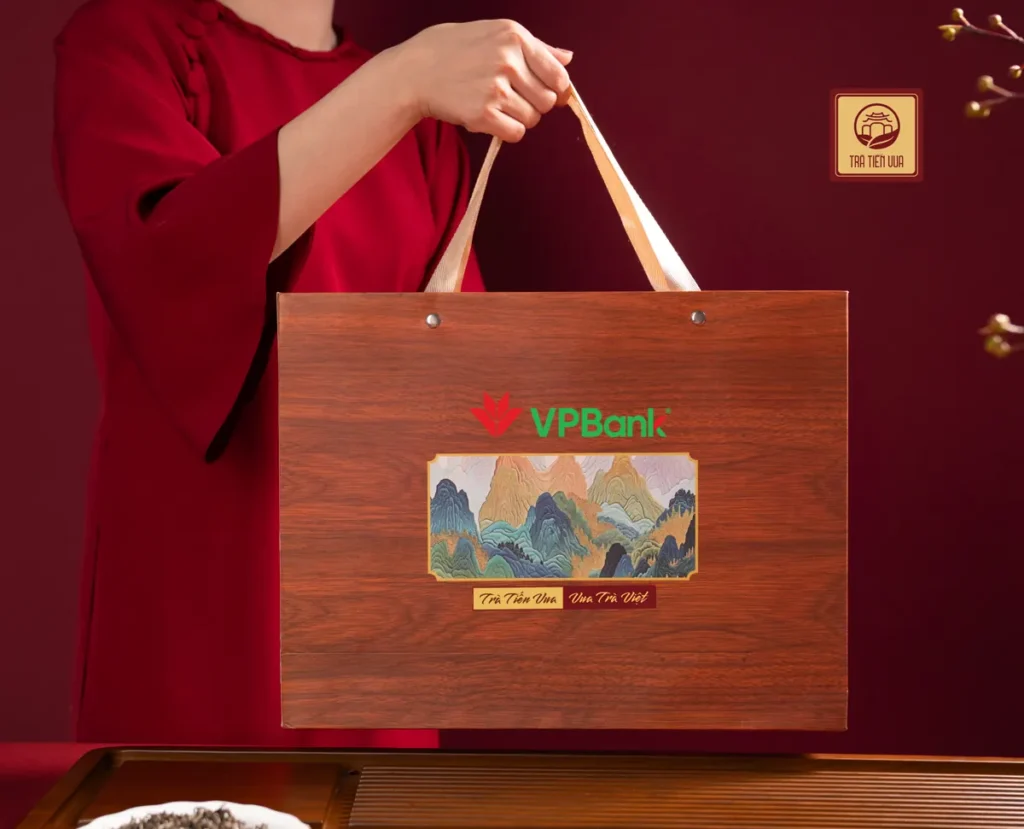 Túi quà tặng doanh nghiệp in logo khách hàng